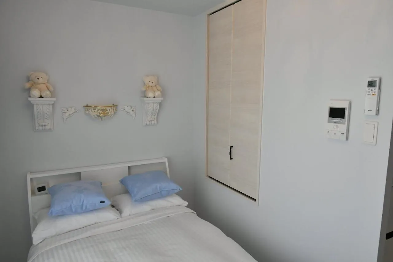Fukuoka - Hotel / Vacation Stay 76100 0*, פוקואוקה